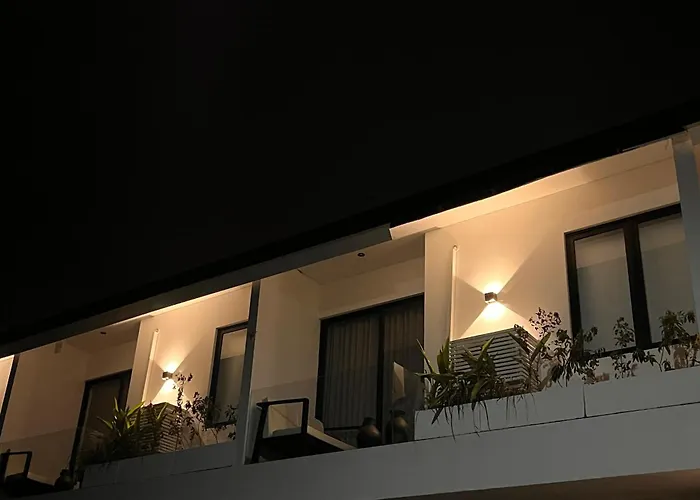 Modern Waveside No.1
