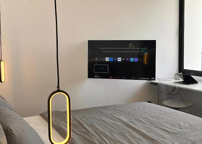 Modern Waveside No.1